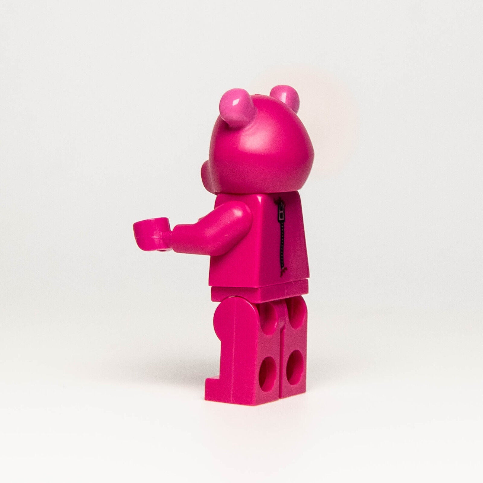 Lego Store 2022 BAM Minifigure - Magenta Pink Heart Love Bear Costume Guy (hol - StudBee